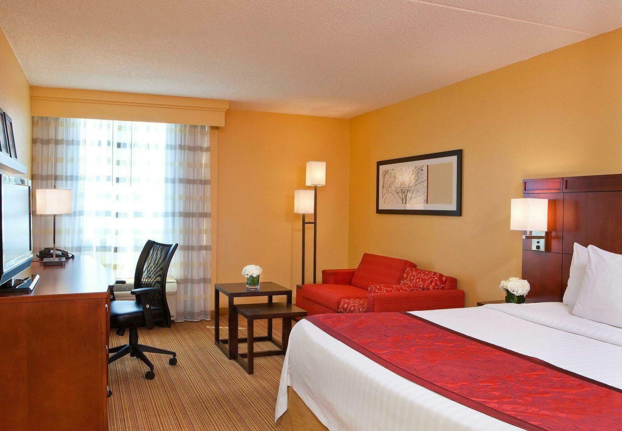 Courtyard By Marriott Alexandria Pentagon South Ξενοδοχείο Δωμάτιο φωτογραφία